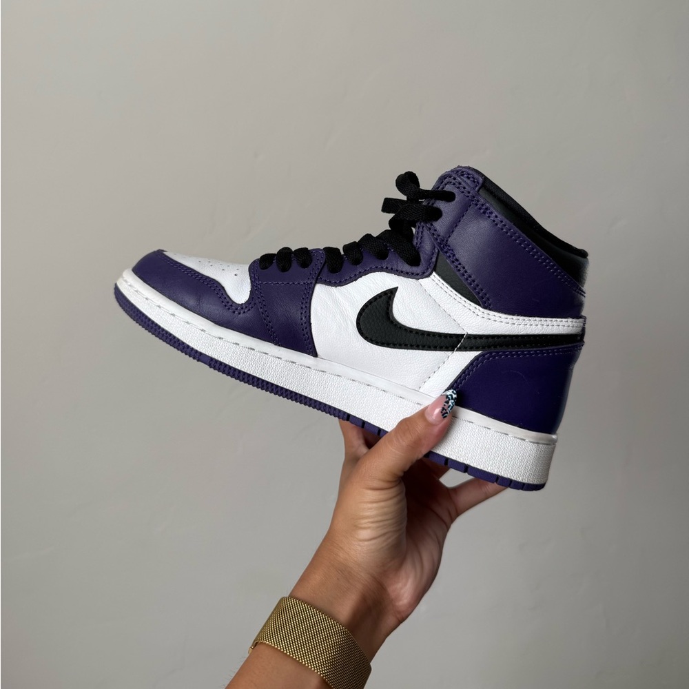 Jordan 1 Retro High Court Purple and White